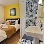 La Vue Du Clocher Parking Terrasse Vue Cathedrale