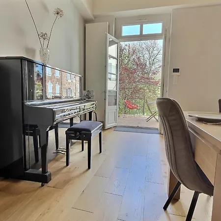 La Vue Du Clocher Parking Terrasse Vue Cathedrale Apartment